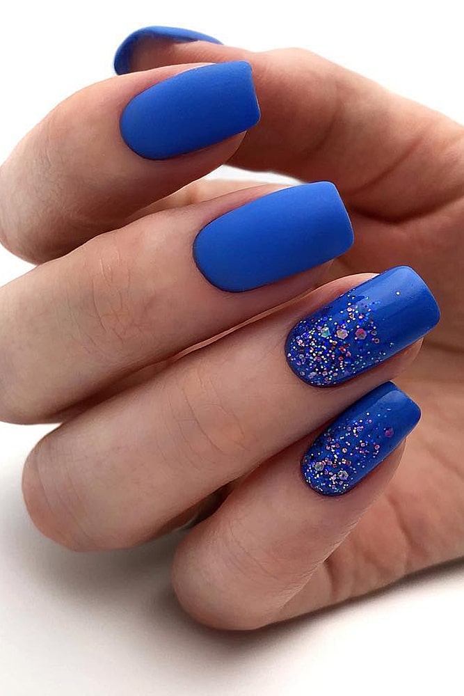 матовый маникюр синий комбо