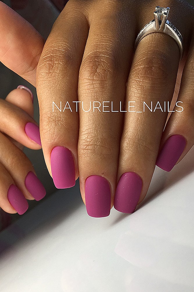 матовый маникюр цикломен