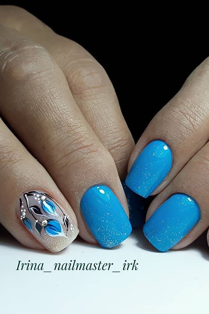 гель лак дизайн синие стразы