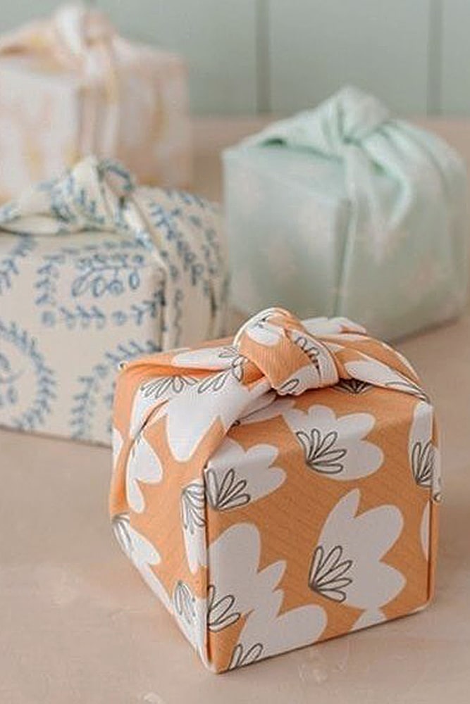 как упаковать подарок