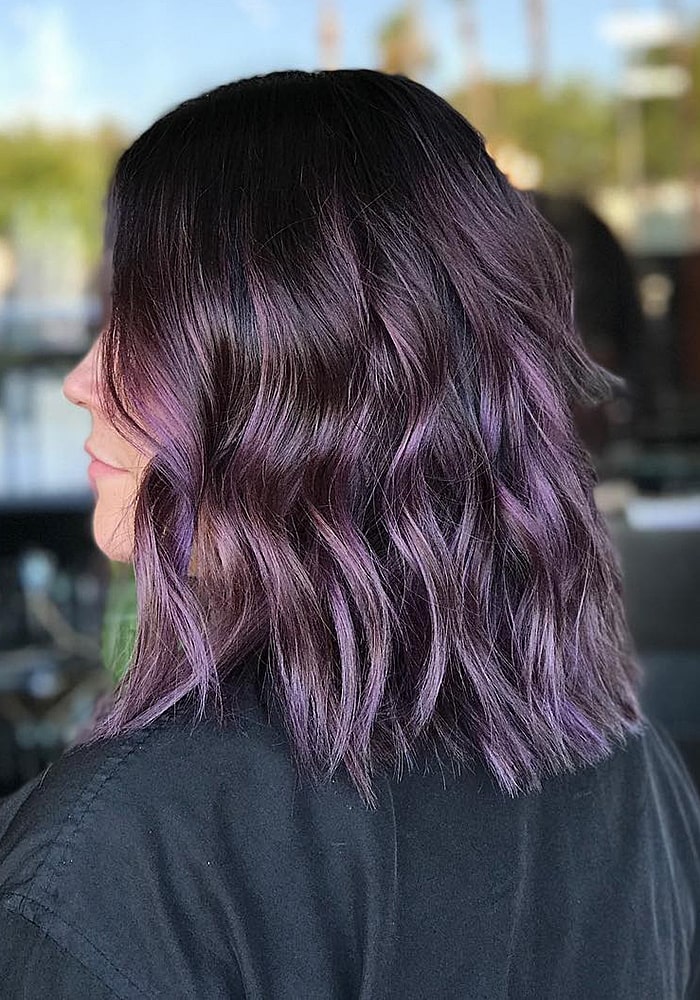 стрижки на средние волосы вьющиеся локоны