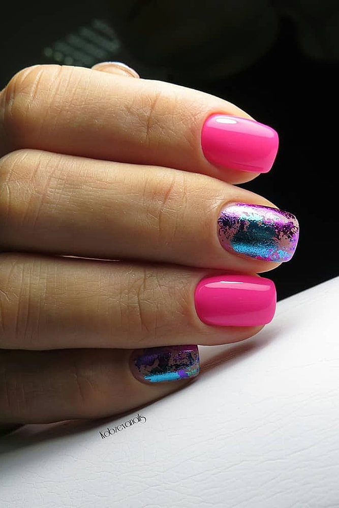 маникюр с фольгой