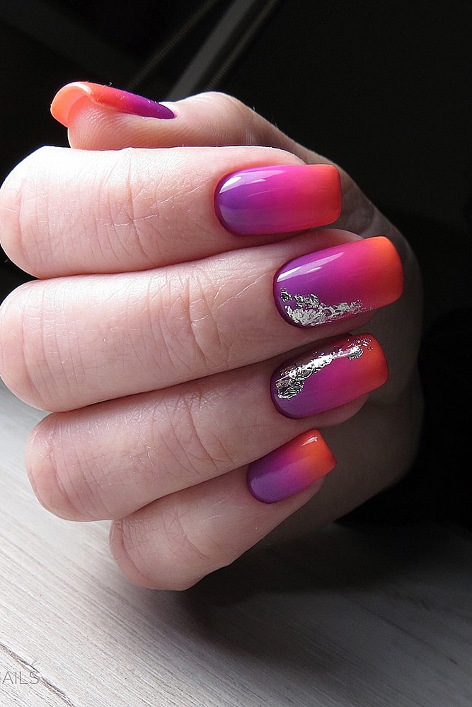 маникюр с фольгой