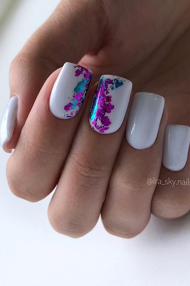 маникюр с фольгой