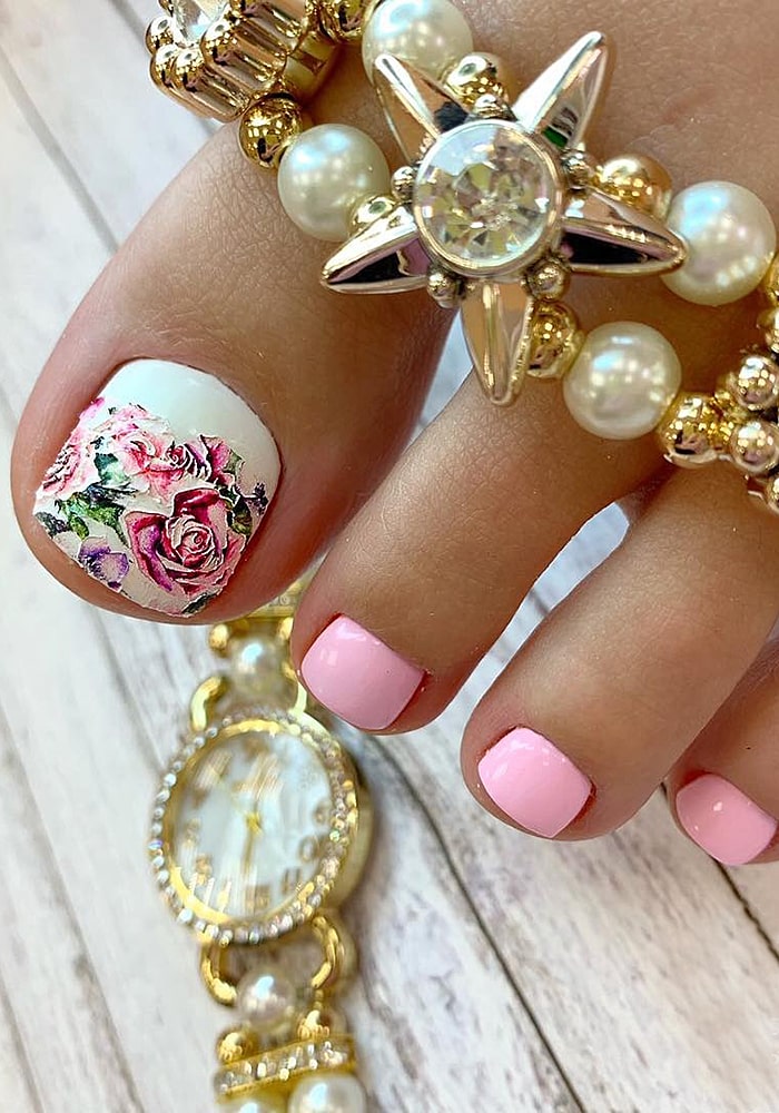 модный педикюр хохлома