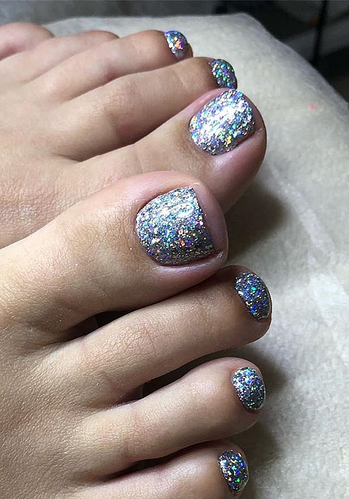 модный педикюр