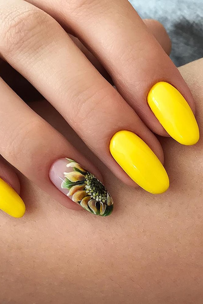 красивый маникюр канареечный