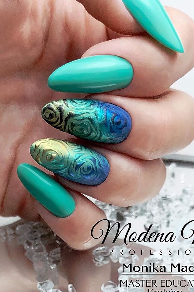 маникюр омбре морская волна