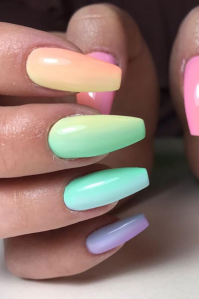 маникюр омбре нежная радуга