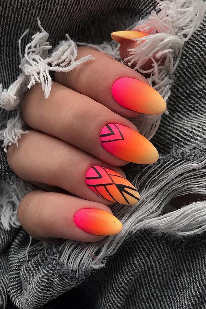 маникюр омбре оранж