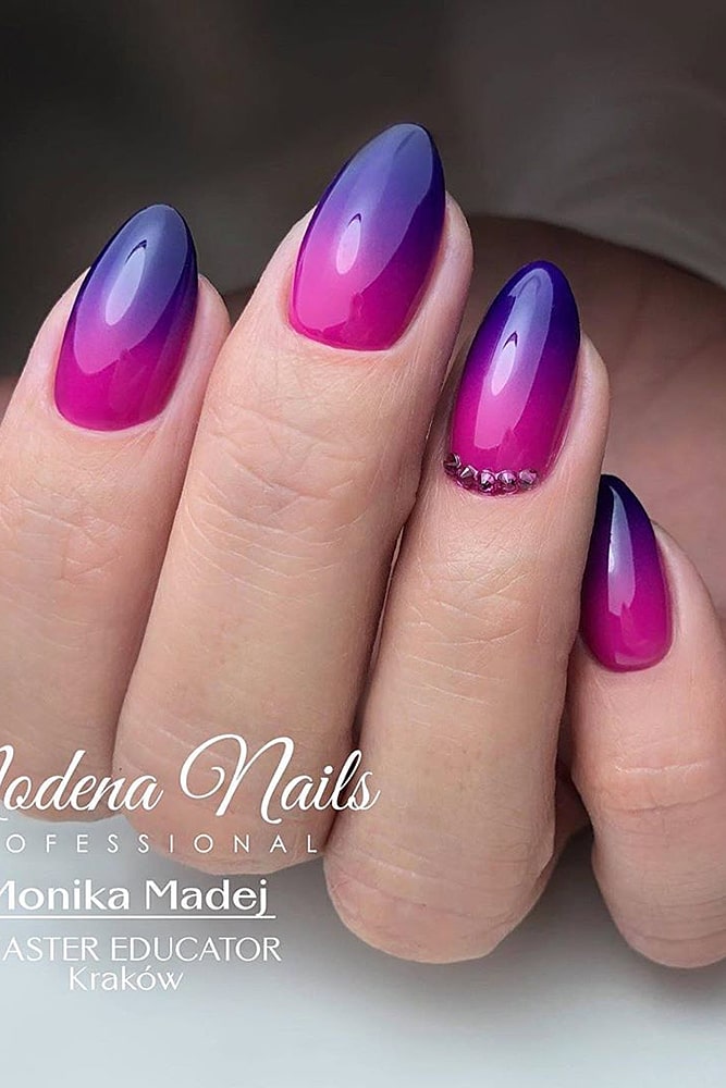 маникюр омбре пурпур