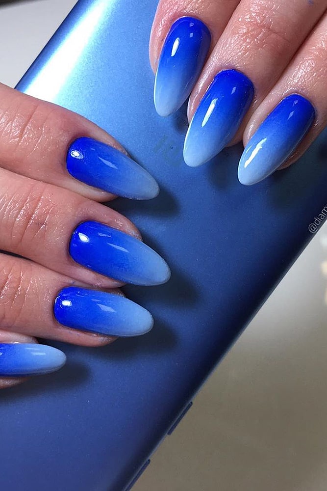 маникюр омбре электрик