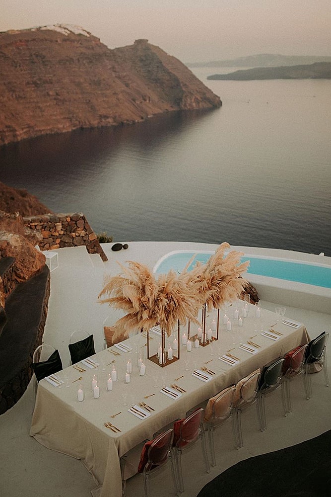 декор свадьбы пампасная трава свадьба санторини