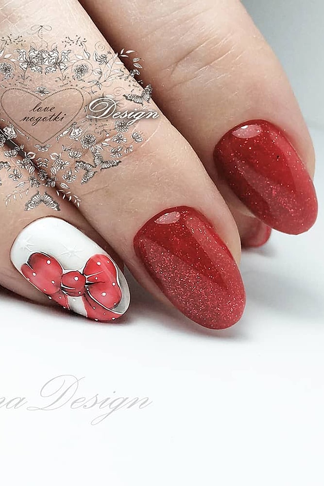 новогодний маникюр бантик