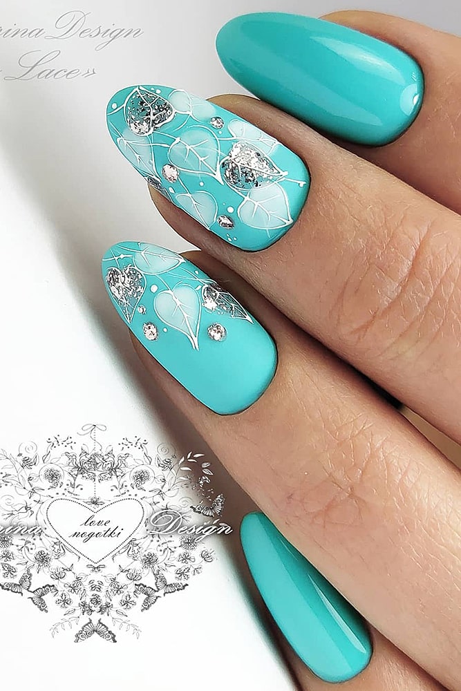 новогодний маникюр бирюза серебро