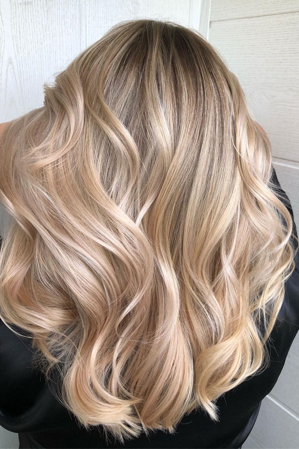 модные стрижки длинные блонд