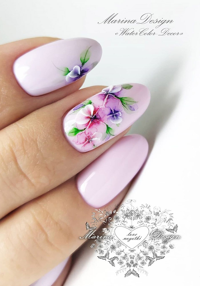 маникюр на 8 марта анютины глазки