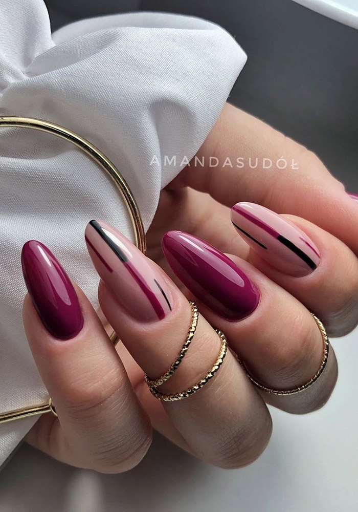 маникюр на 8 марта орнамент