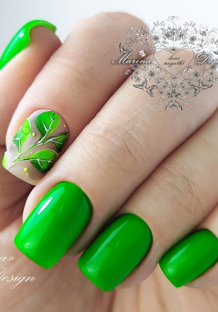 маникюр на 8 марта салат