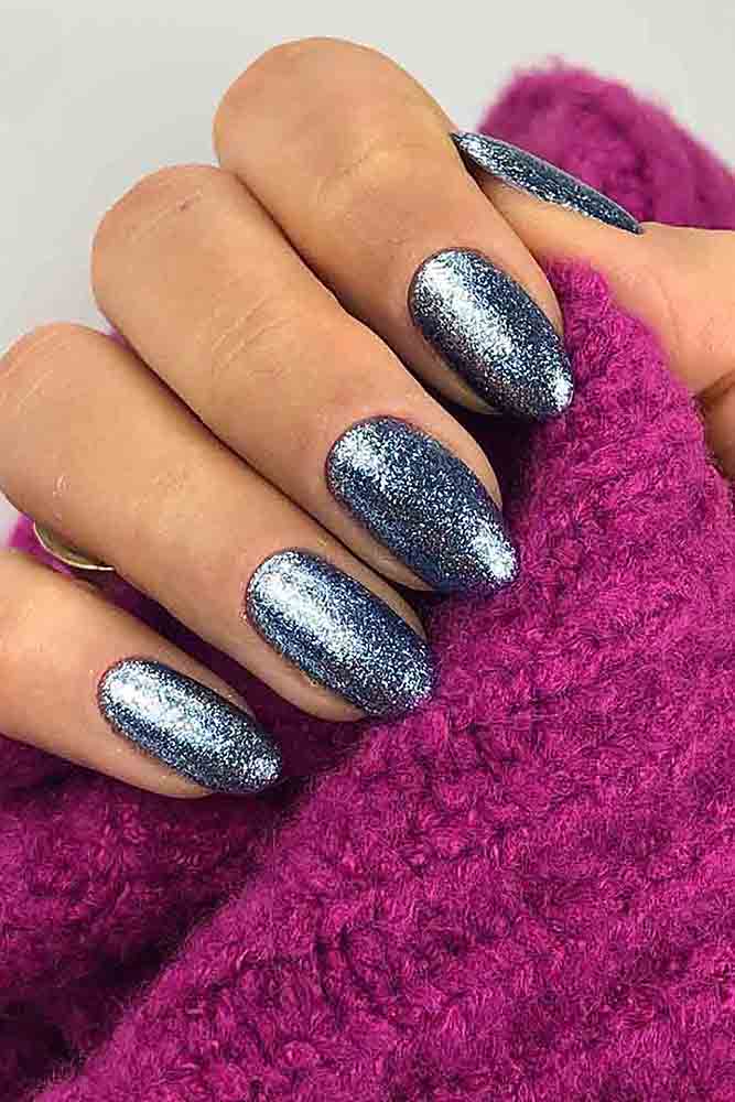 модный маникюр серебро