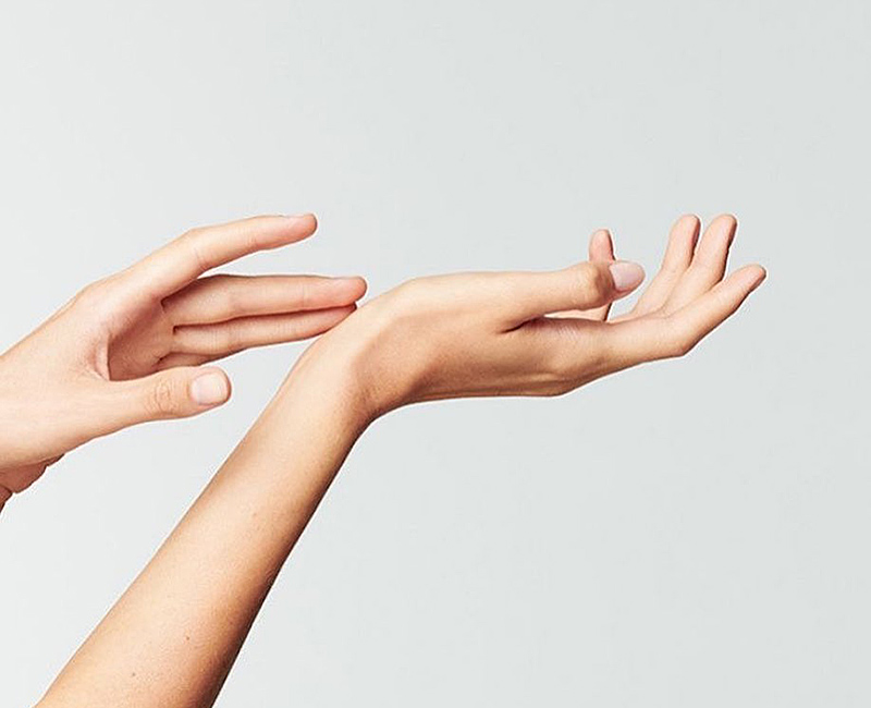 японский маникюр необрезной