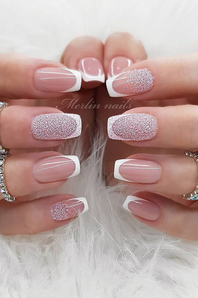 новогодний маникюр френч объемный