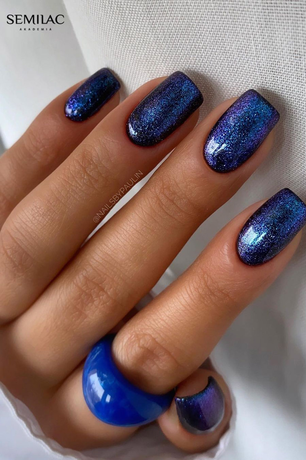 модный маникюр электрик