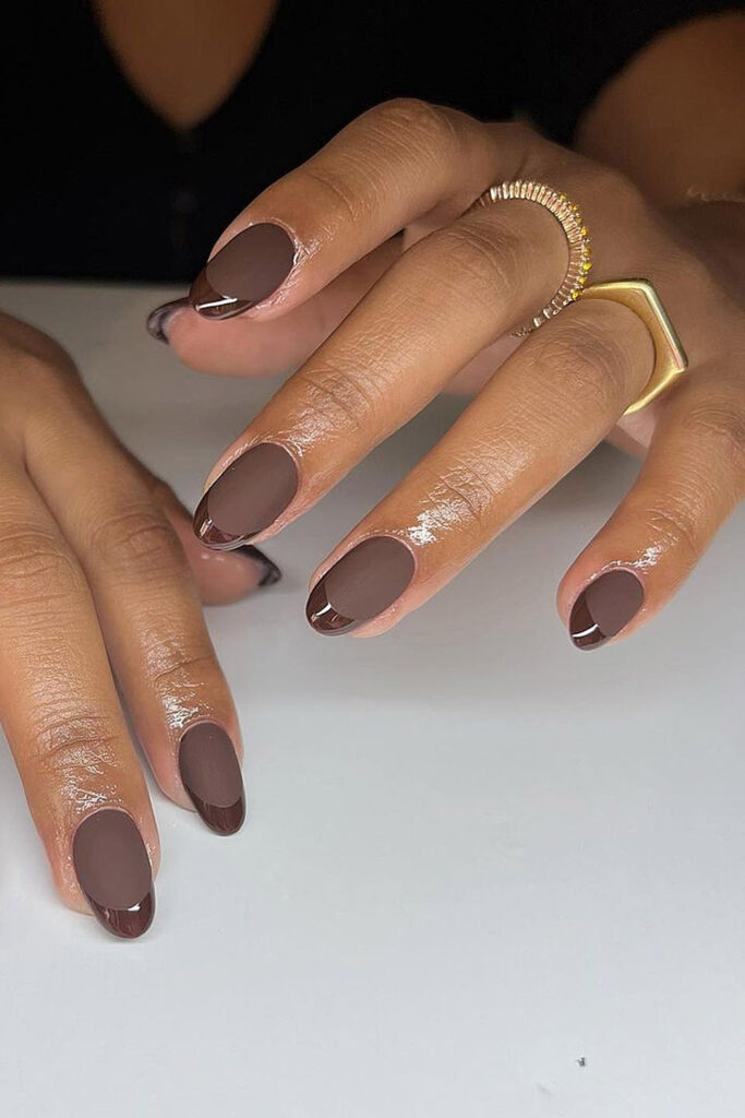 коричневый маникюр матовый глянцевый френч